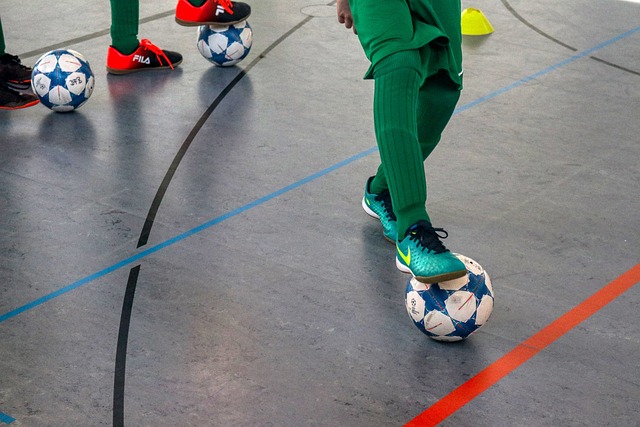 例如曾效力 例如曾效力